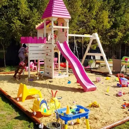 Schoene Naehe Geiseltalsee Bad Lauchstädt