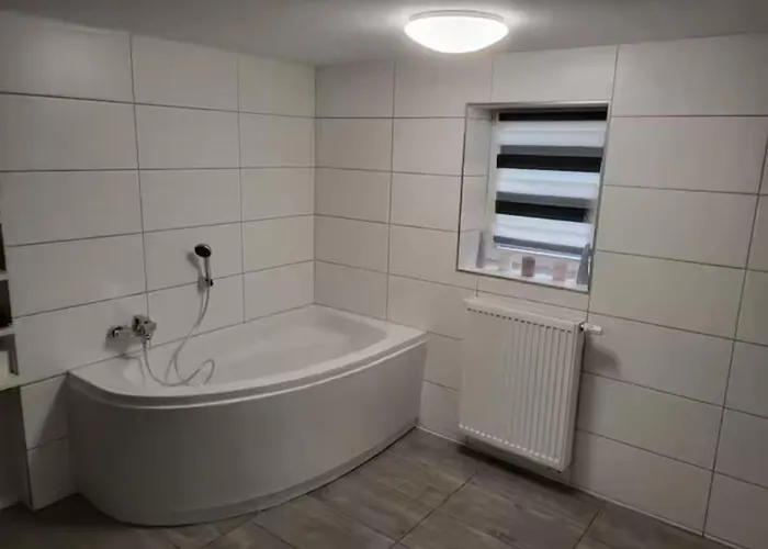 Schoene Naehe Geiseltalsee Lägenhet